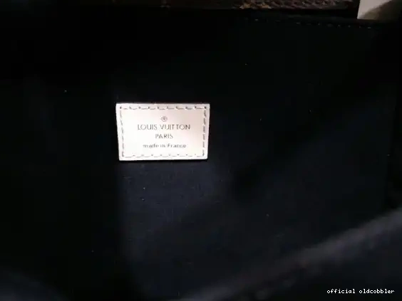 Official oldcobbler LOUIS VUITTON POCHETTE METIS 0607